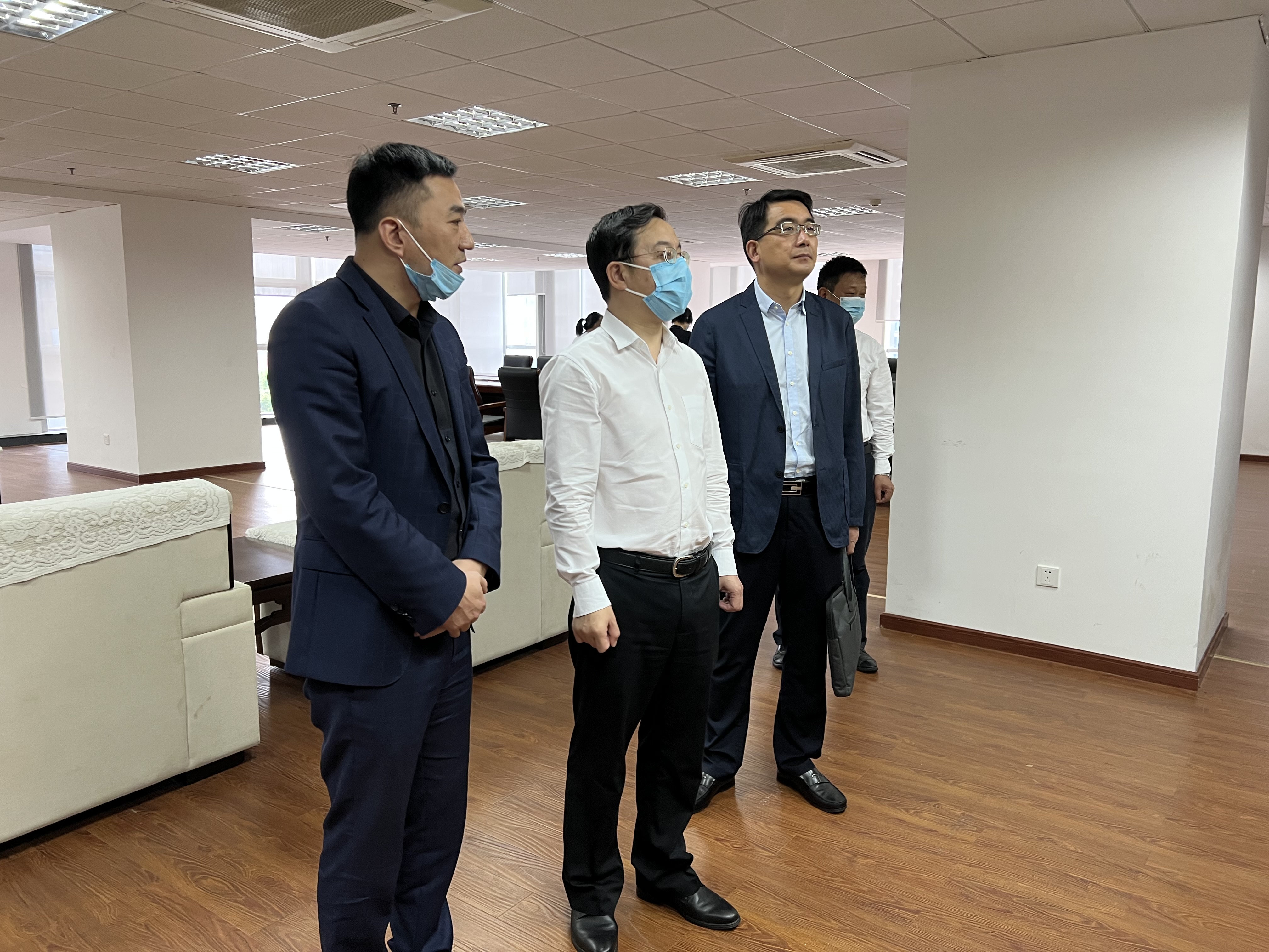 考察舟山市温州商会3.JPG