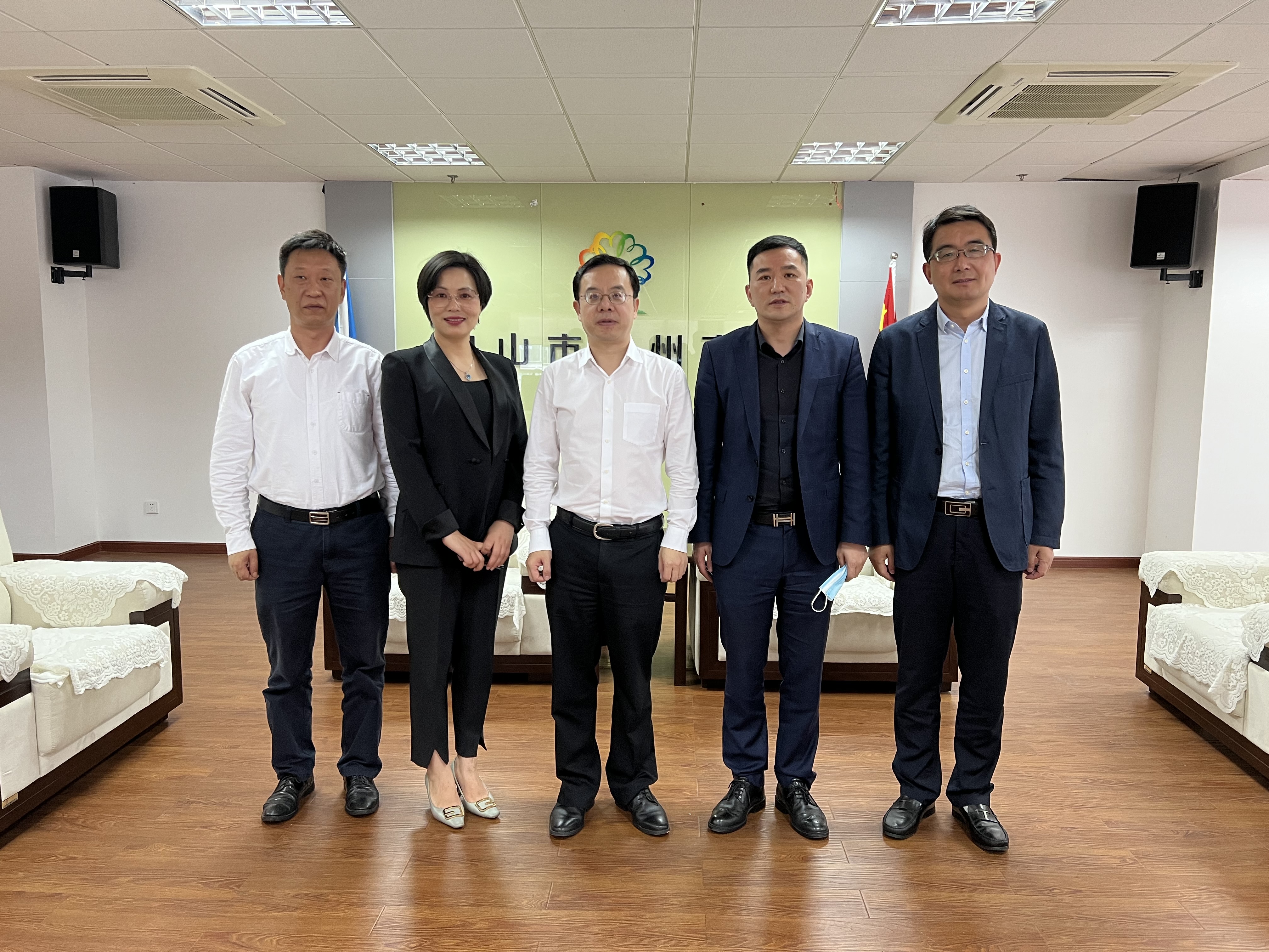 考察舟山市温州商会4.JPG
